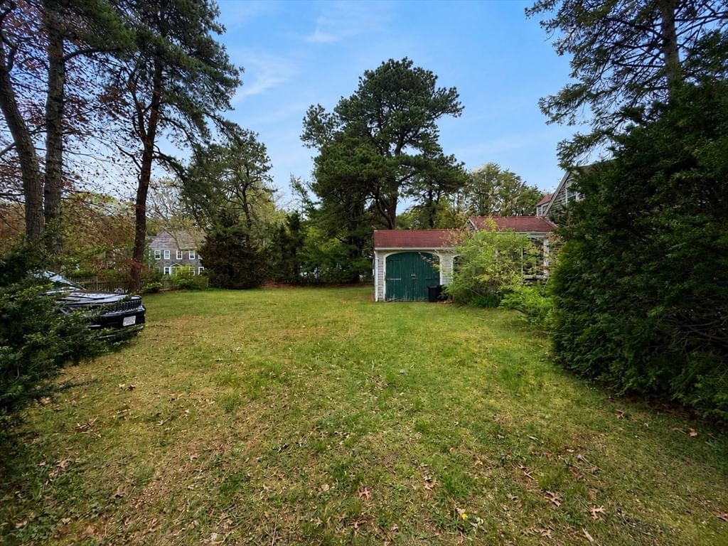 18 Nickerson Dr Barnstable — Photo 6 of 10