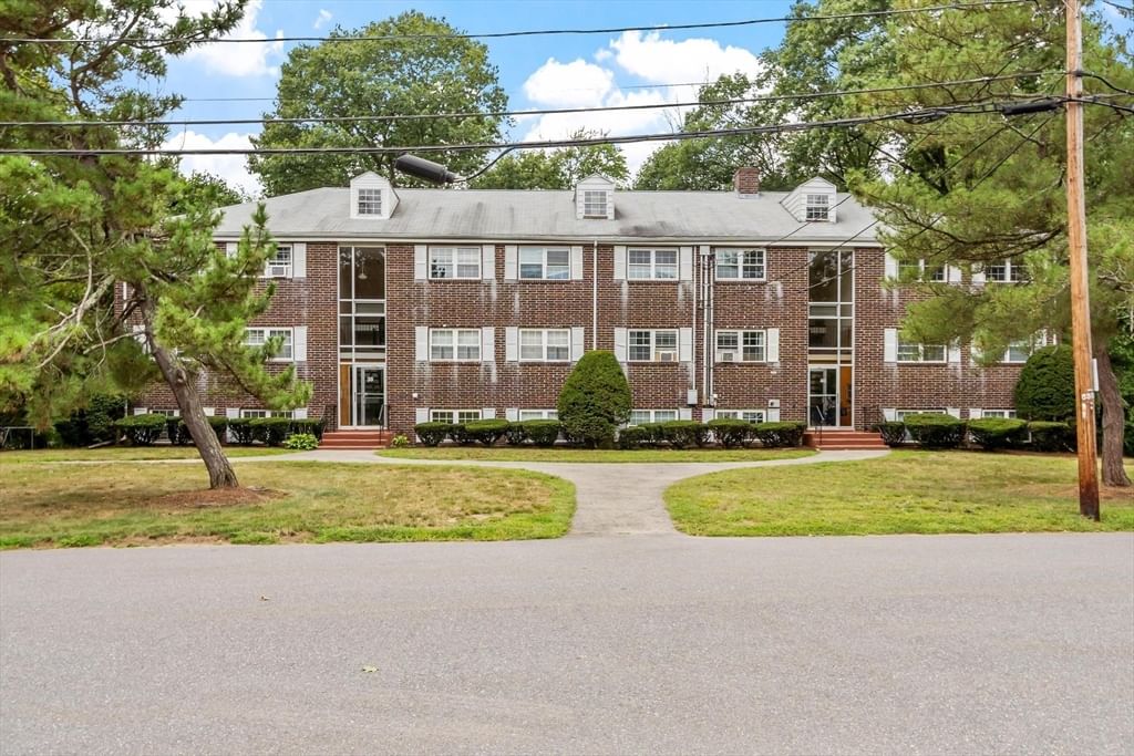 40 Edgelawn  Ave