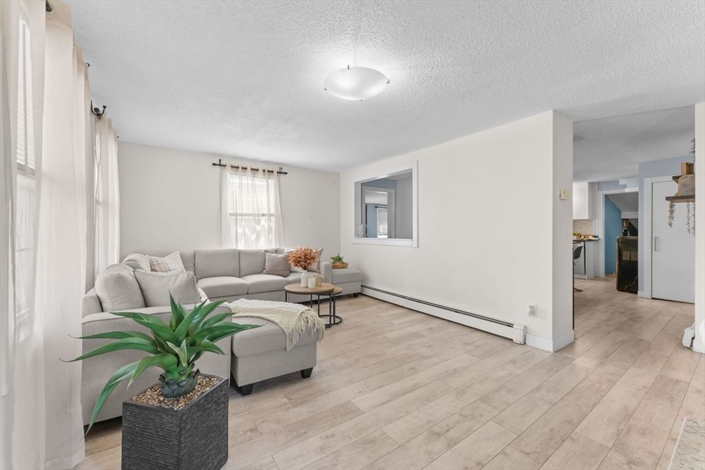 228 N Warren Ave Brockton — Photo 6 of 25