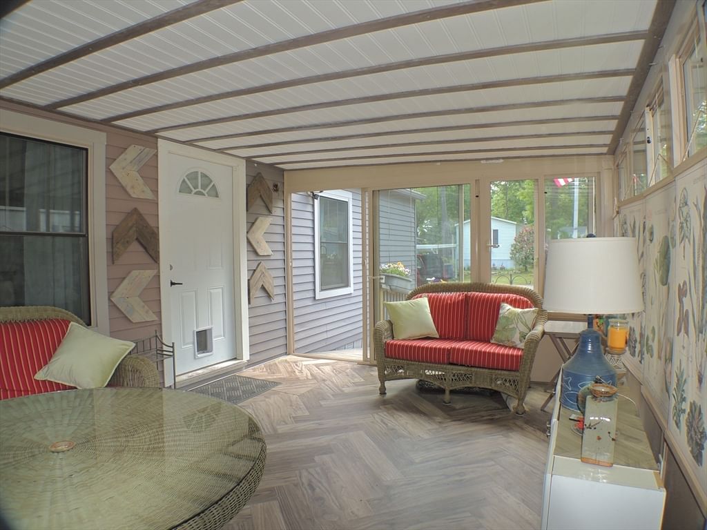 126 Doolittle Lane Wareham — Photo 6 of 20