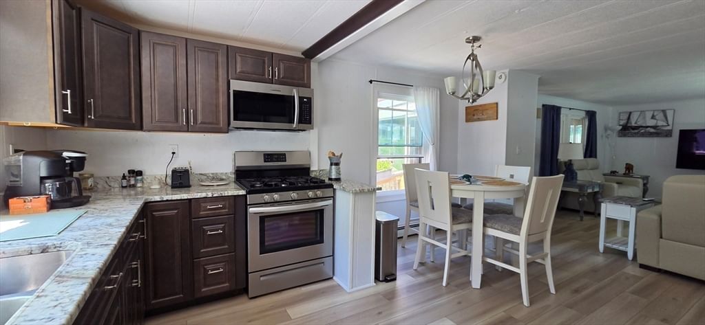 126 Doolittle Lane Wareham — Photo 8 of 20