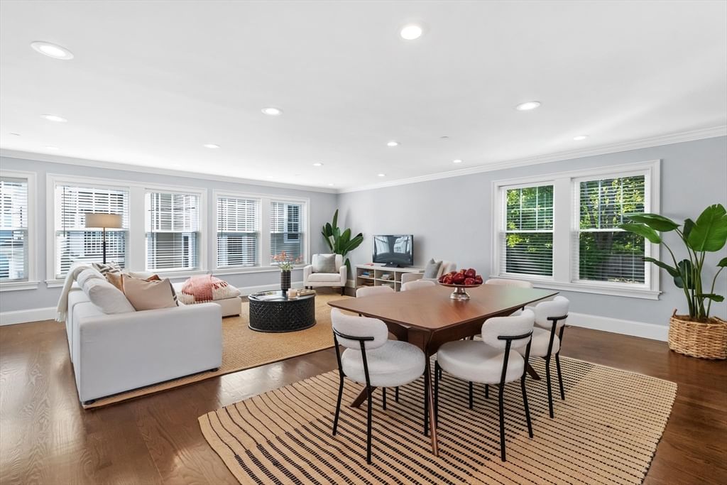 15 Sparhawk St #4 Boston — Photo 18 of 39