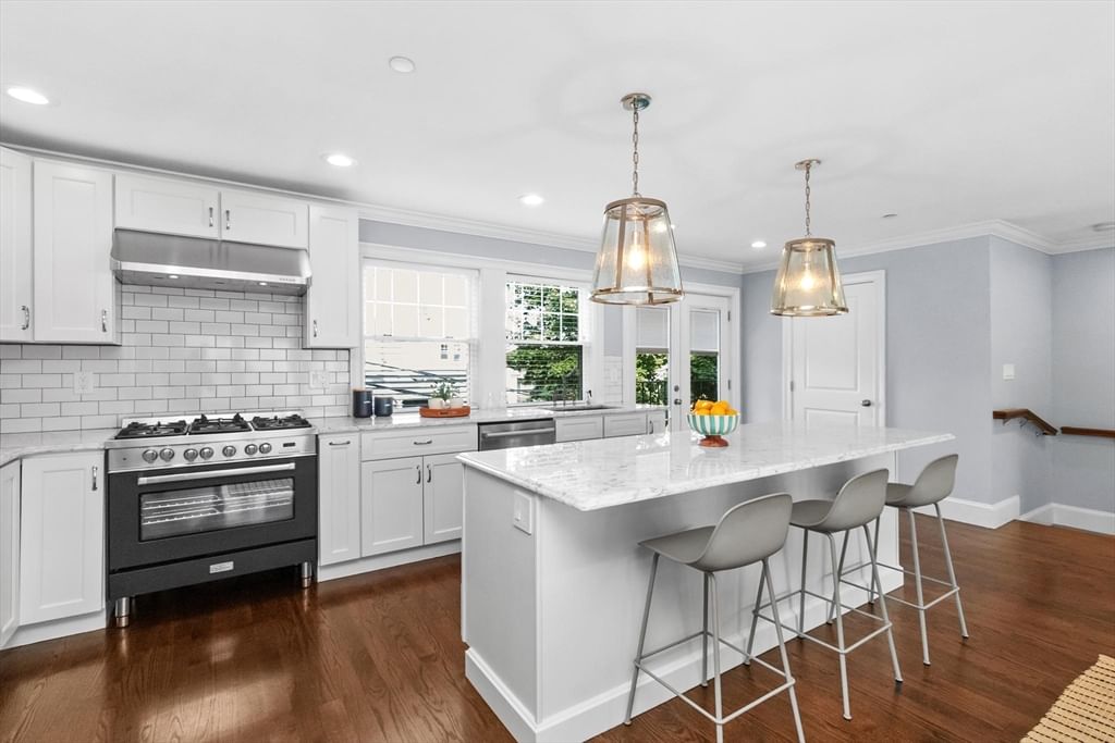 15 Sparhawk St #4 Boston — Photo 21 of 39