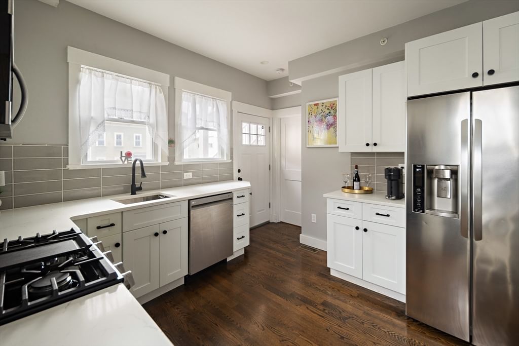 6 Chestnut Ave #1 Boston — Photo 8 of 22
