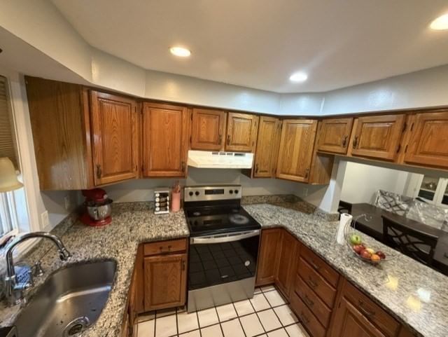60 Pattison St #C14 Abington — Photo 15 of 39