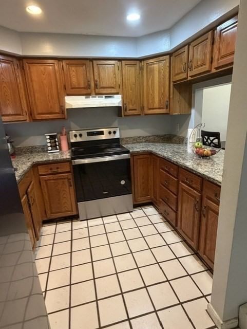 60 Pattison St #C14 Abington — Photo 17 of 39