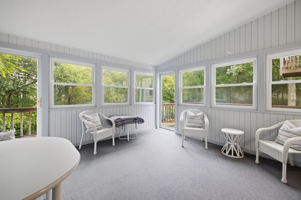 99 Overlook Dr Raynham — Photo 10 of 41
