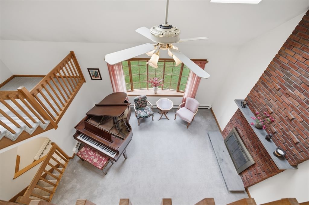 99 Overlook Dr Raynham — Photo 19 of 41