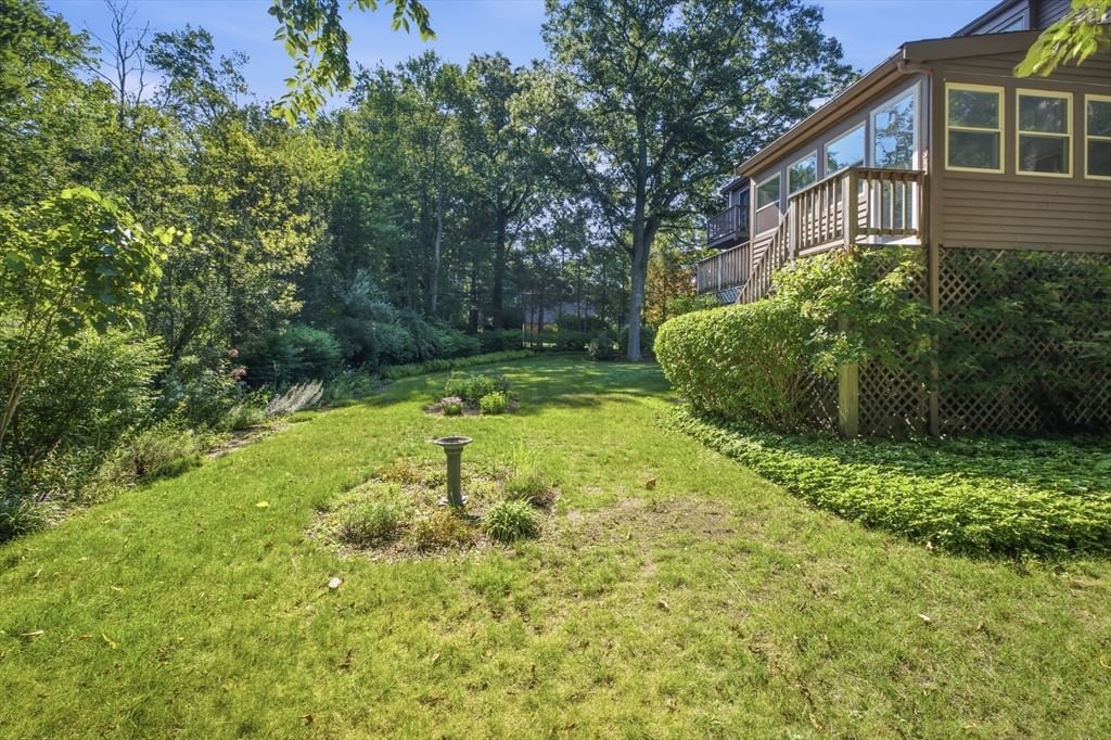99 Overlook Dr Raynham — Photo 28 of 41