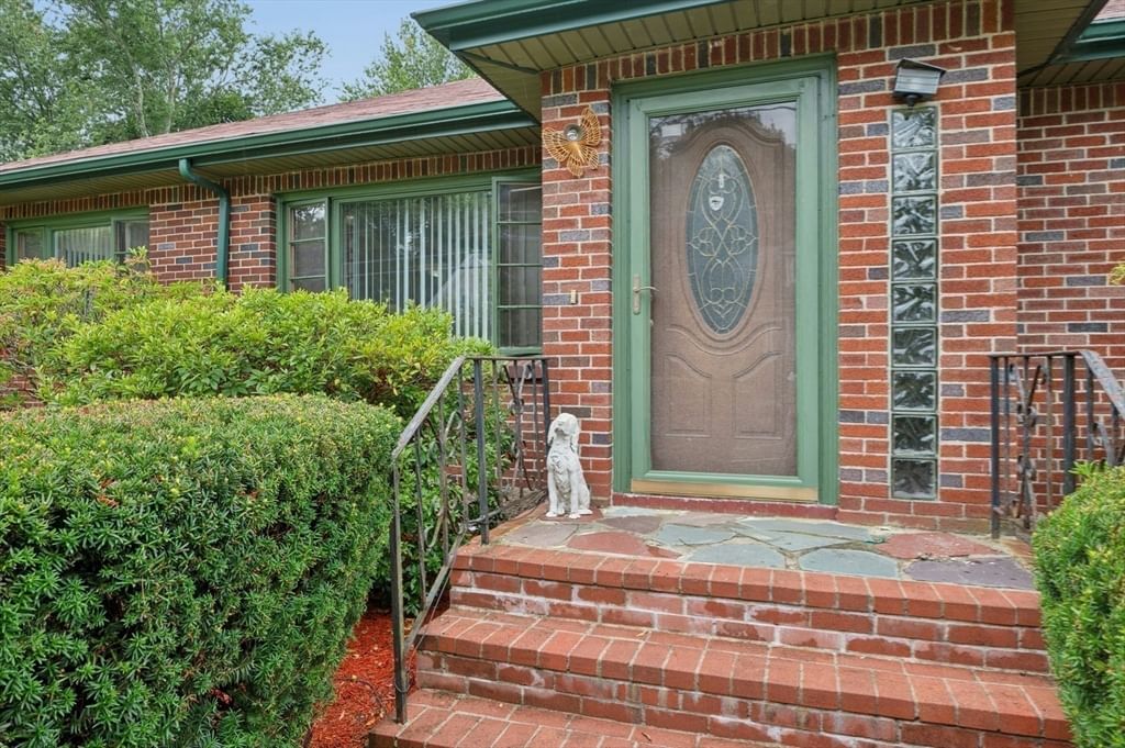228 Sawtell Ave Brockton — Photo 16 of 36