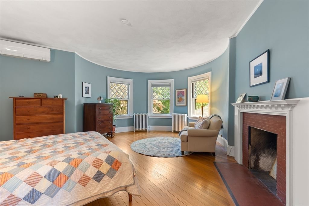71 Addington Rd Brookline — Photo 16 of 42