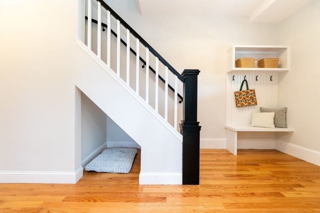 22 Bellevue St #1 Boston — Photo 13 of 35