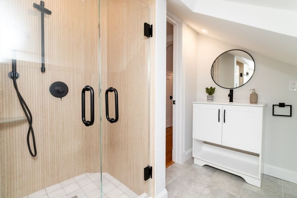 22 Bellevue St #1 Boston — Photo 27 of 35