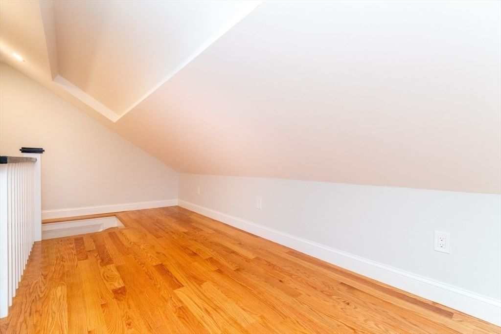 22 Bellevue St #1 Boston — Photo 28 of 35