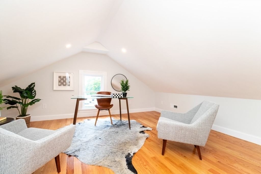 22 Bellevue St #1 Boston — Photo 31 of 35
