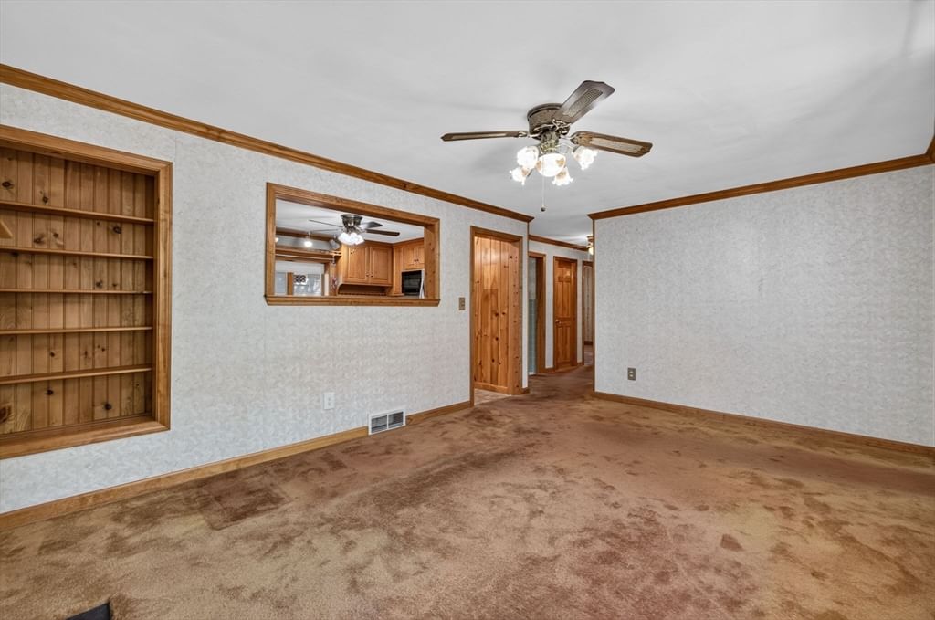 1 Vincent St Middleboro — Photo 10 of 38