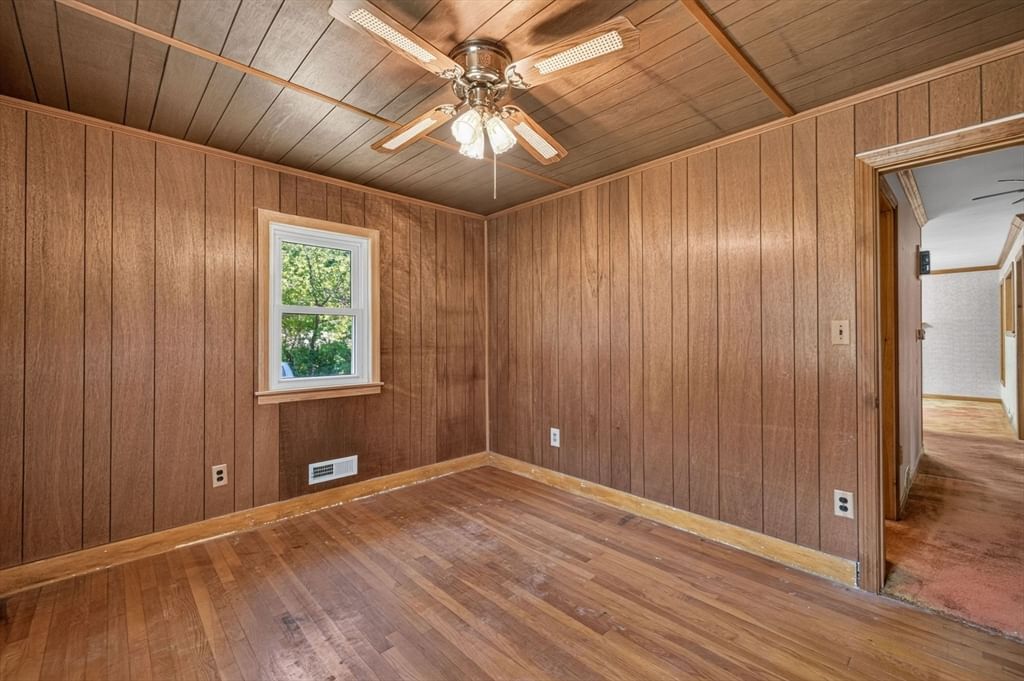 1 Vincent St Middleboro — Photo 27 of 38