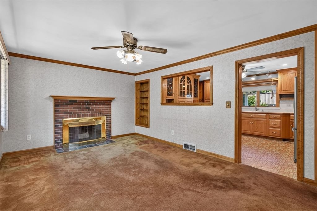 1 Vincent St Middleboro — Photo 7 of 38