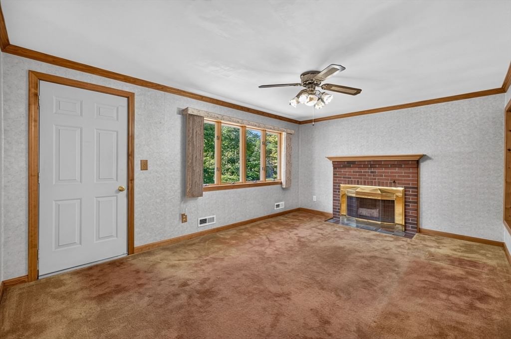 1 Vincent St Middleboro — Photo 8 of 38