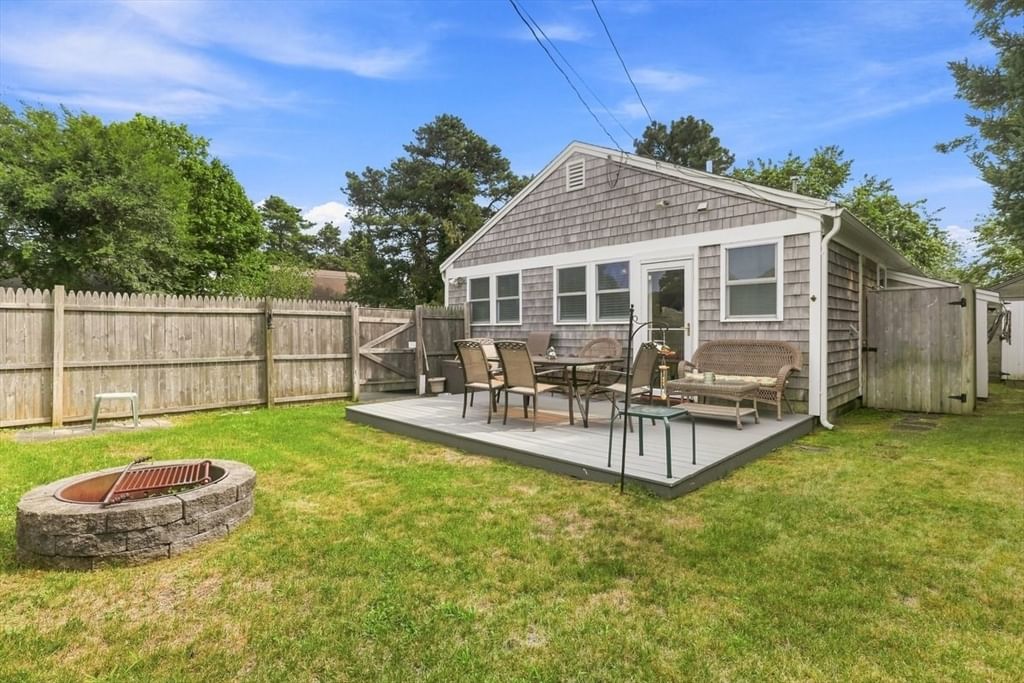 29 Lorree Lane Dennis — Photo 20 of 26
