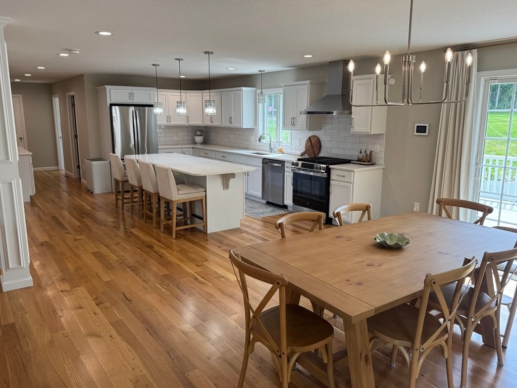 14 Wellfleet Wilbraham — Photo 7 of 35