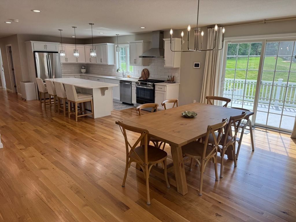14 Wellfleet Wilbraham — Photo 8 of 35
