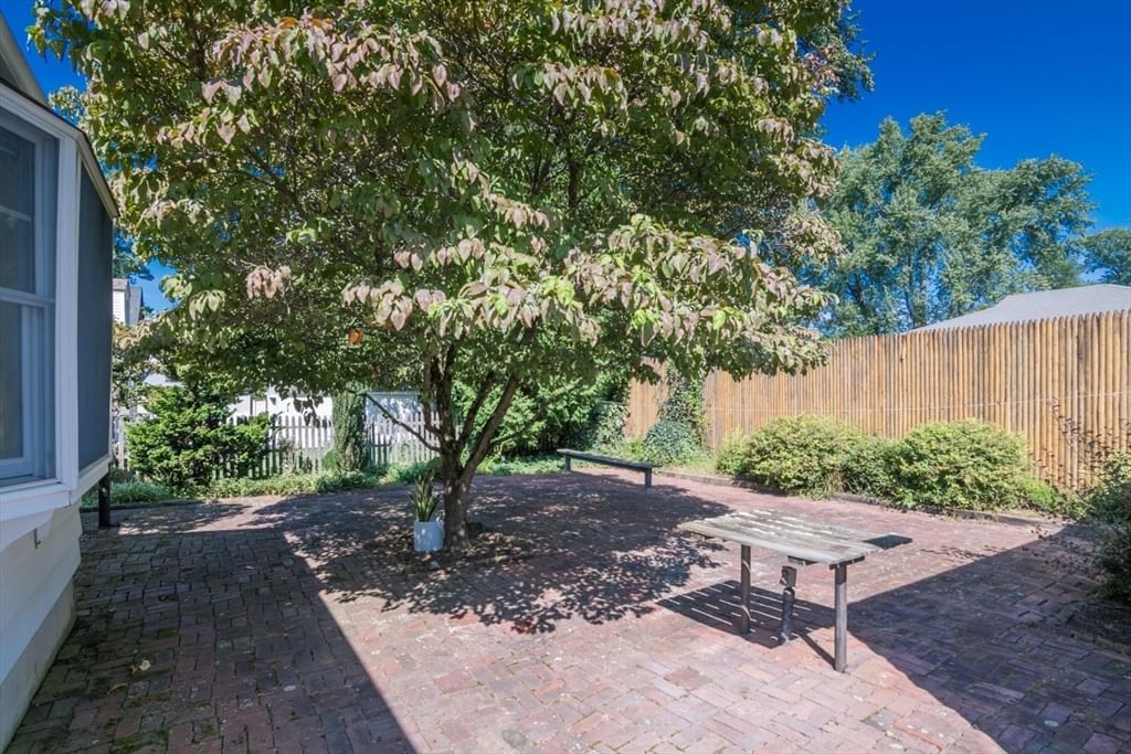 32 Elmwood Ave Longmeadow — Photo 36 of 39