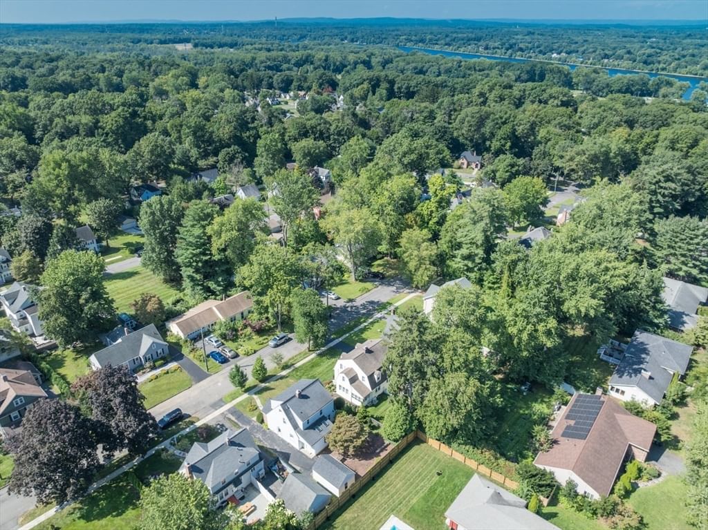 32 Elmwood Ave Longmeadow — Photo 38 of 39