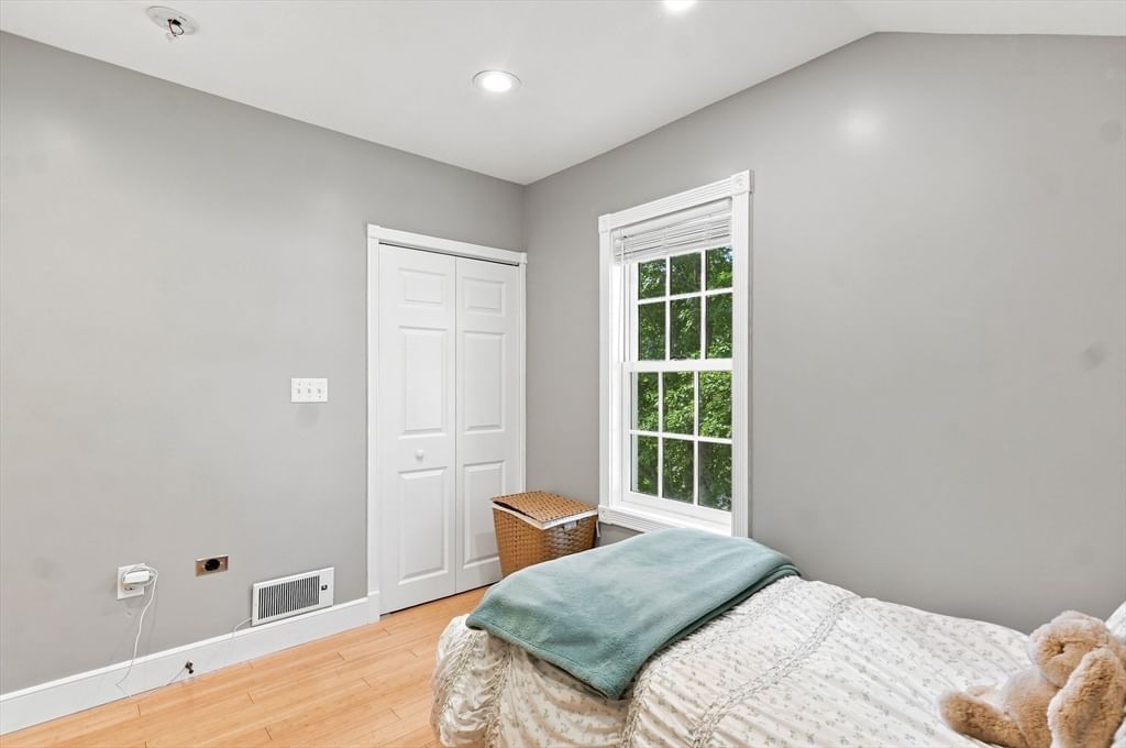 16 Wenham Street Danvers — Photo 27 of 39