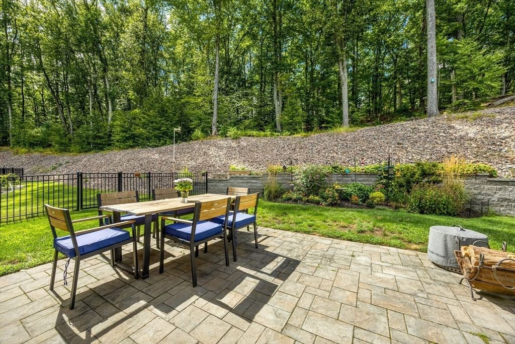 8 Willowdale Cir #8 Ipswich — Photo 26 of 28