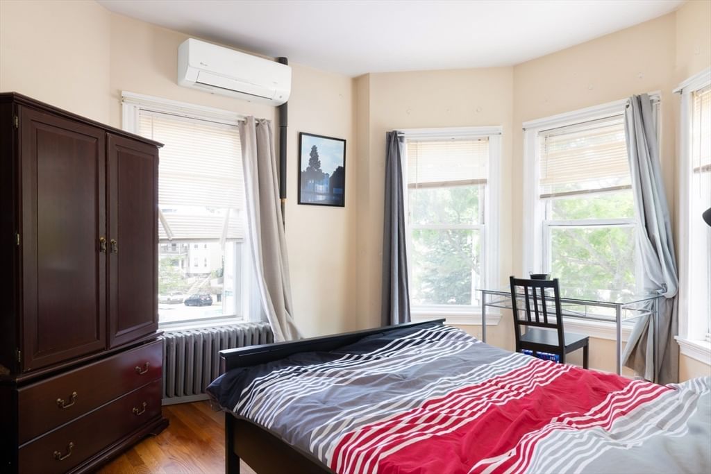 342-344 Bowdoin Street Boston — Photo 12 of 26