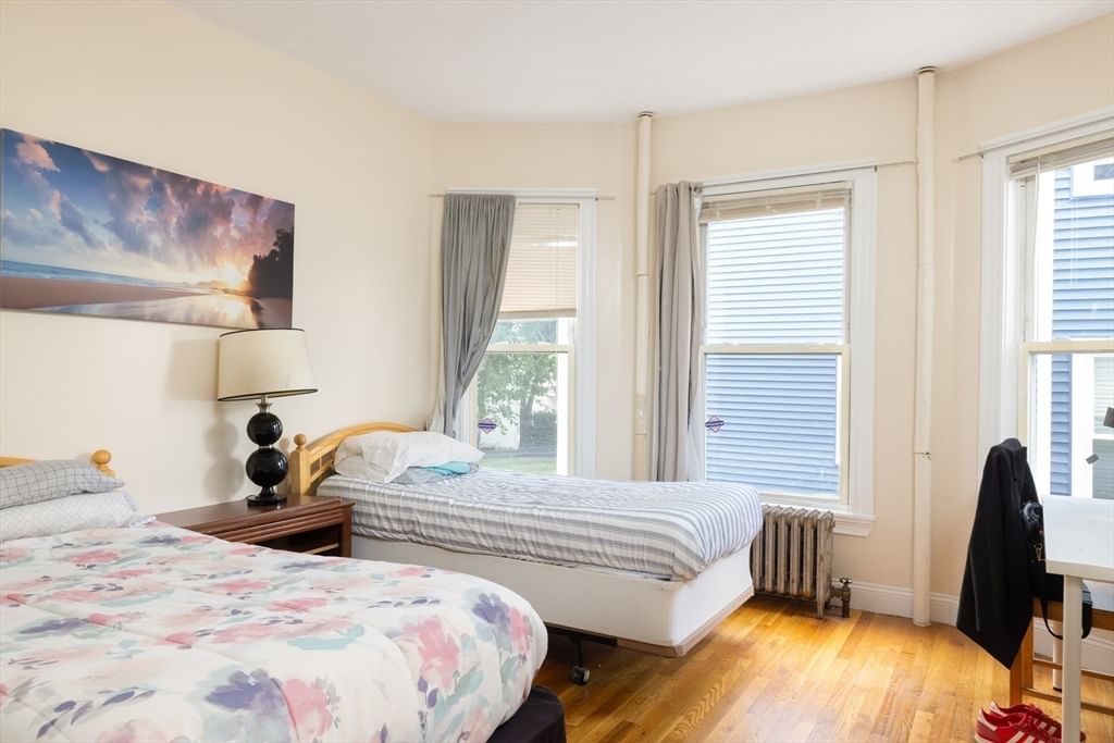 342-344 Bowdoin Street Boston — Photo 17 of 26