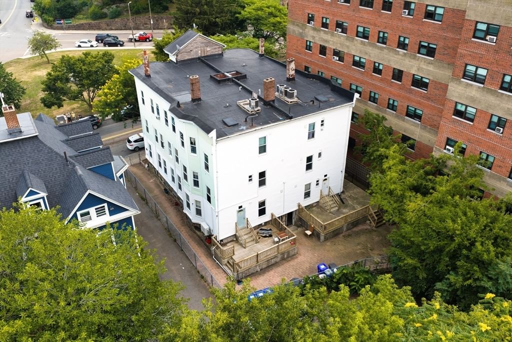 342-344 Bowdoin Street Boston — Photo 4 of 26