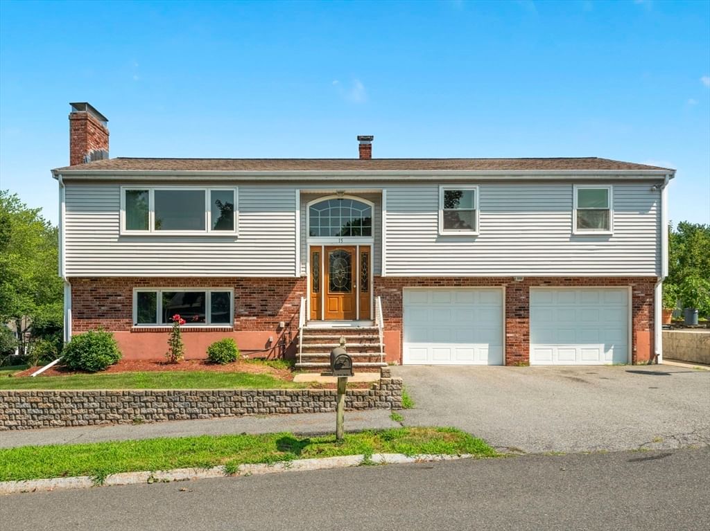 Property at 15 Vista Ave, Salem, MA 01970