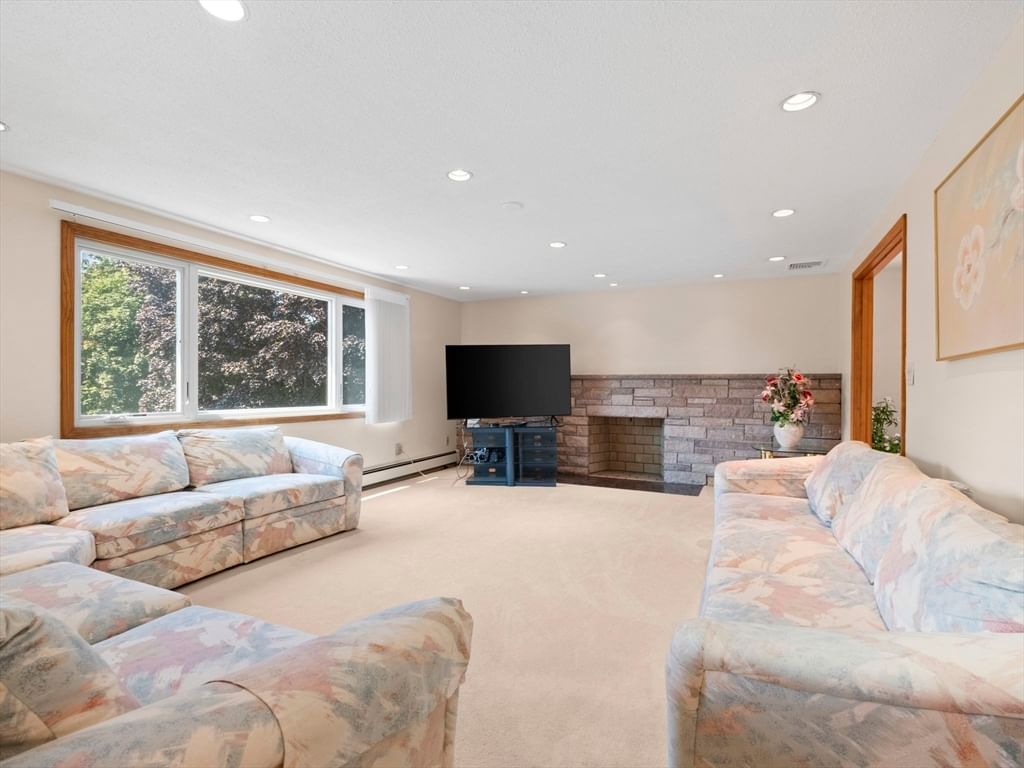 15 Vista Ave Salem — Photo 6 of 37