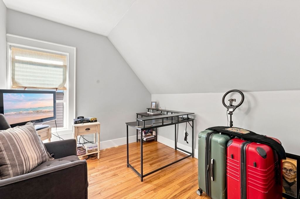 93 Parker St Chelsea — Photo 16 of 42