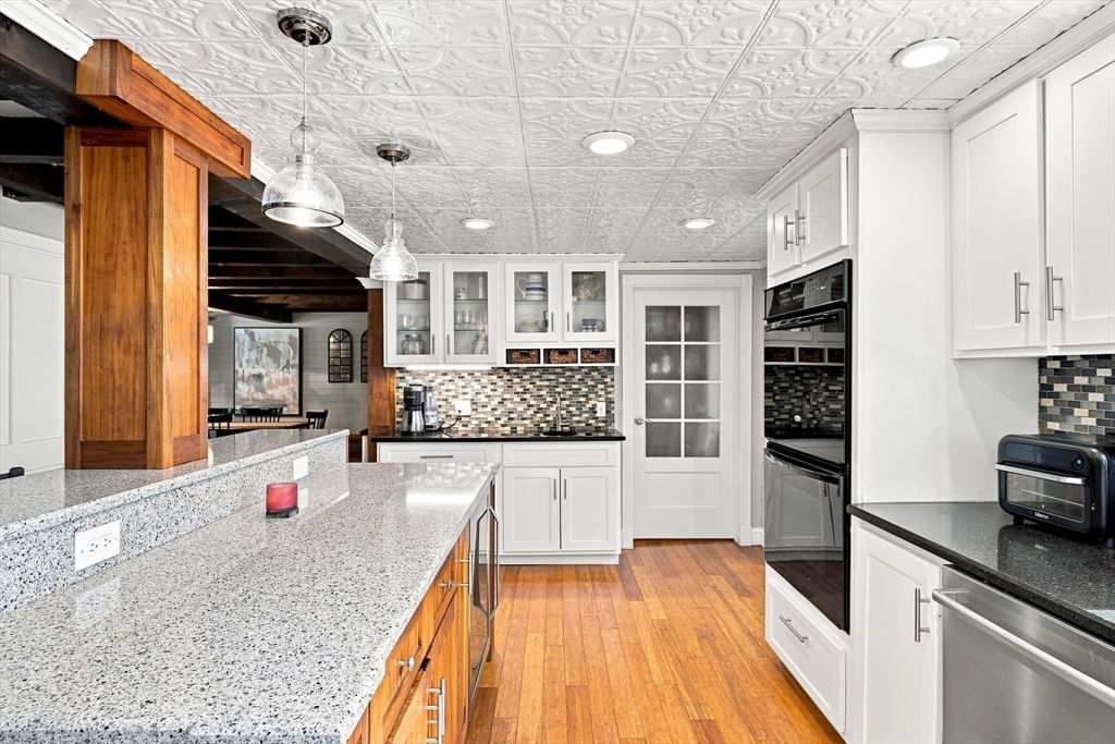 61 Breakneck Rd Sturbridge — Photo 14 of 42