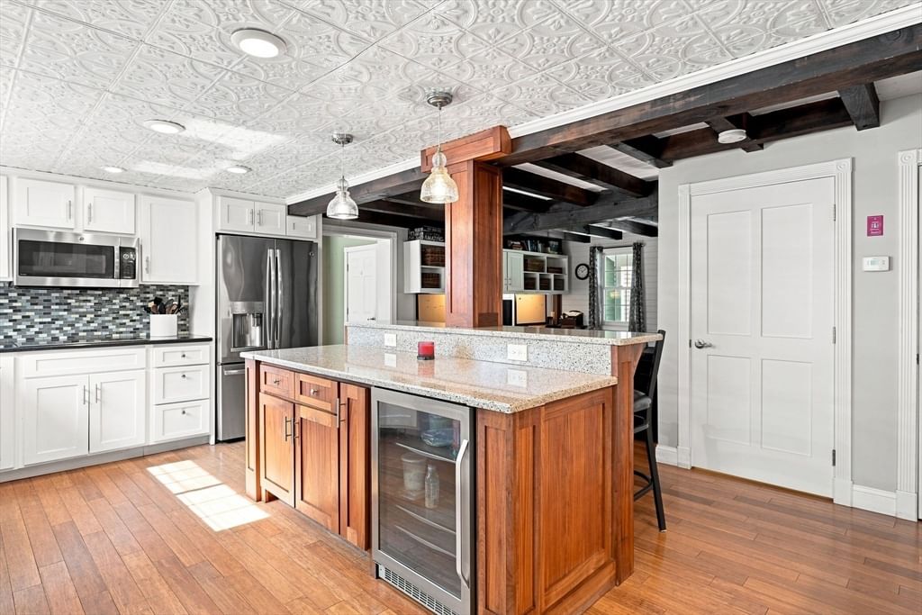 61 Breakneck Rd Sturbridge — Photo 15 of 42