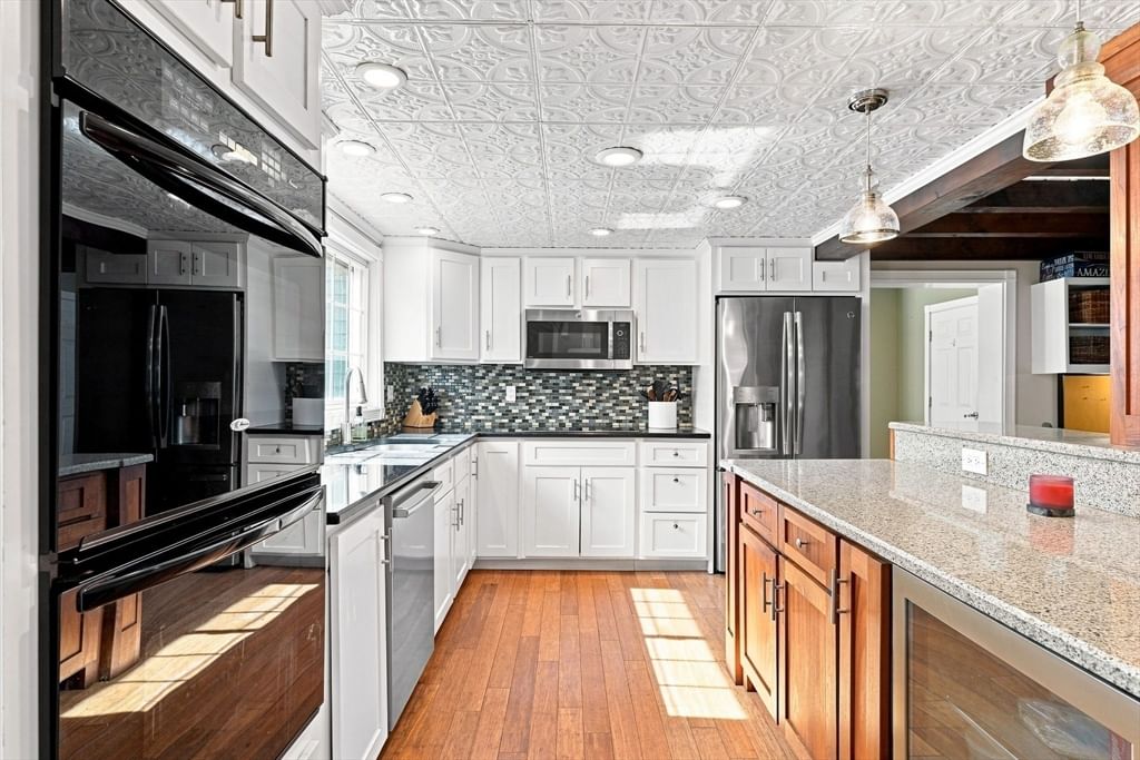 61 Breakneck Rd Sturbridge — Photo 16 of 42
