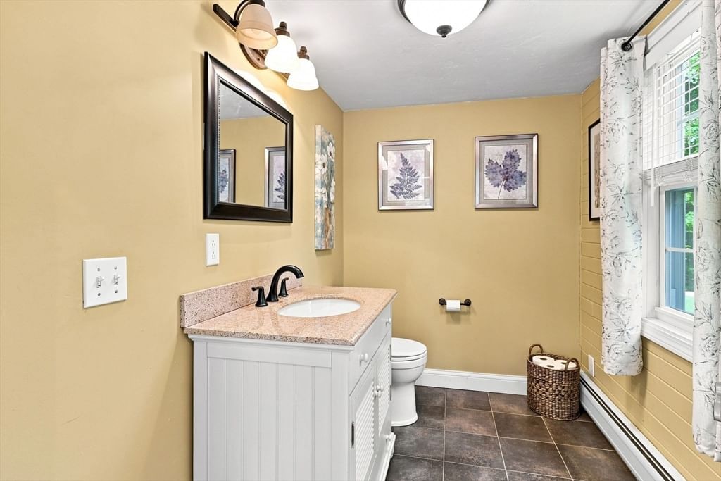 61 Breakneck Rd Sturbridge — Photo 20 of 42