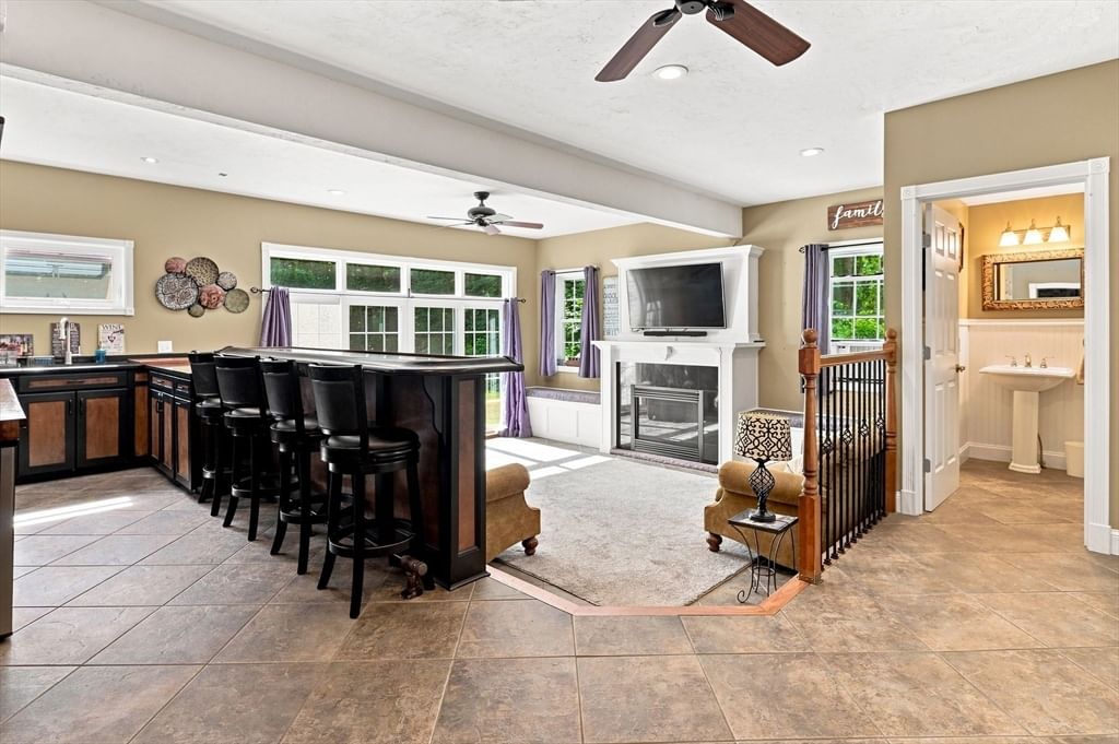 61 Breakneck Rd Sturbridge — Photo 21 of 42