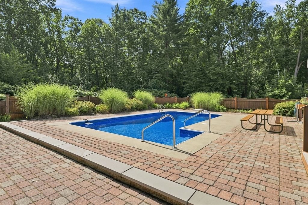 61 Breakneck Rd Sturbridge — Photo 40 of 42
