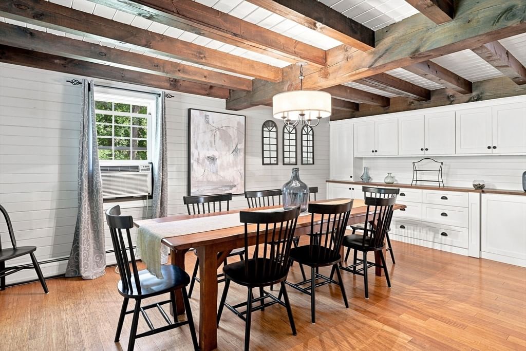 61 Breakneck Rd Sturbridge — Photo 7 of 42