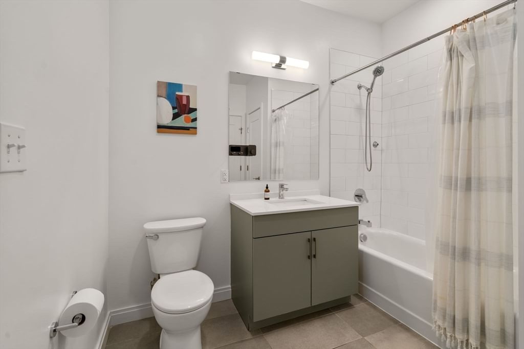 3531 Washington #421 Boston — Photo 9 of 20