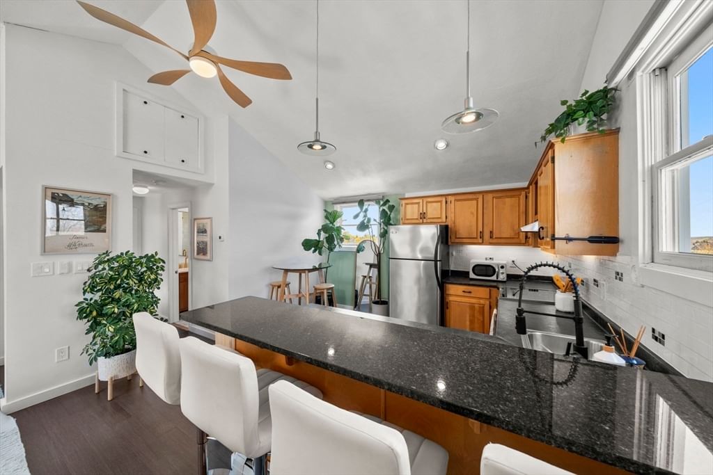 17 Millett St #3 Gloucester — Photo 10 of 22