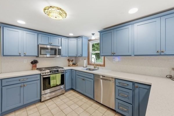 7 Hawthorne Street, Grafton, MA 01536 photo 2