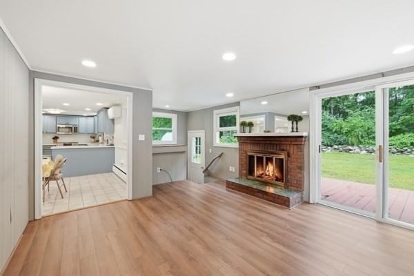 7 Hawthorne Street, Grafton, MA 01536 photo 3
