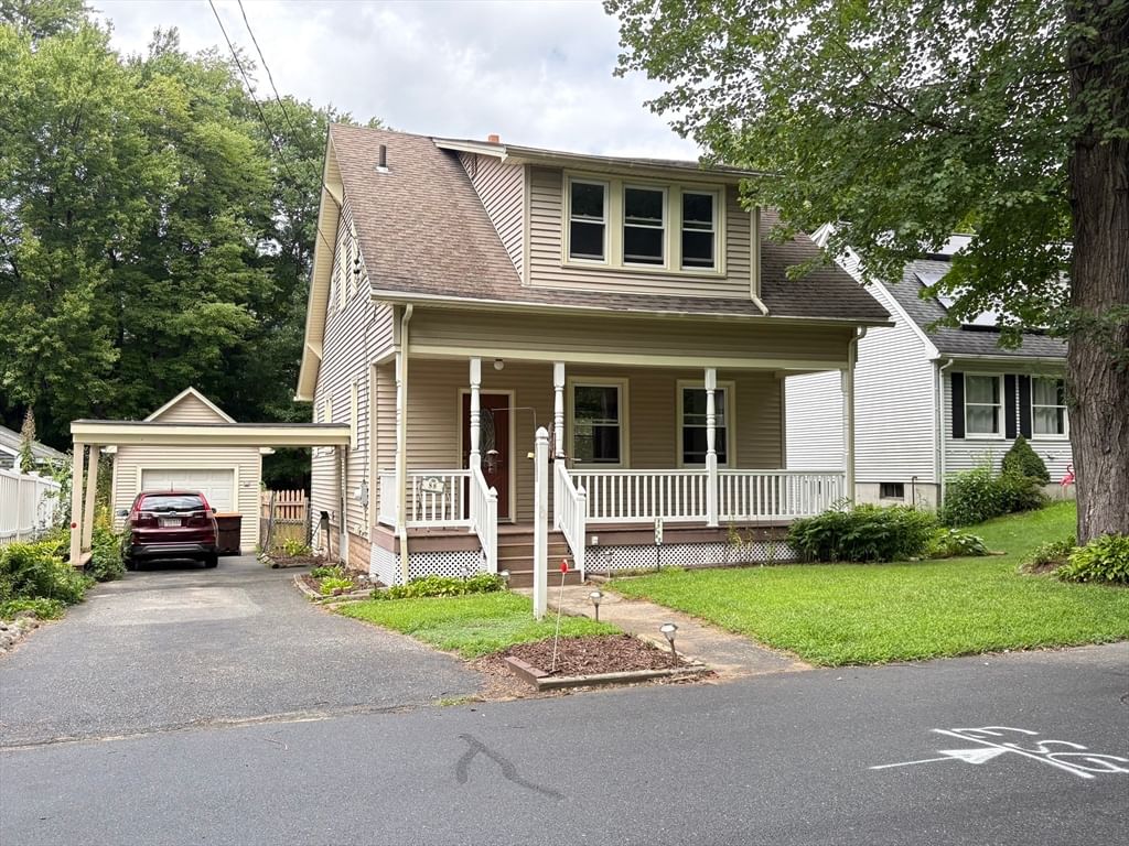 88 Carr Avenue Agawam — Photo 1 of 22