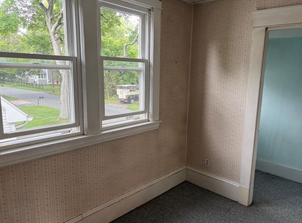 88 Carr Avenue Agawam — Photo 12 of 22
