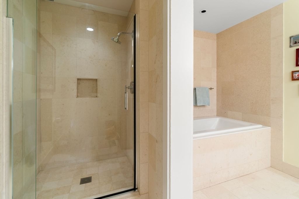 500 Atlantic Avenue #19N Boston — Photo 17 of 40